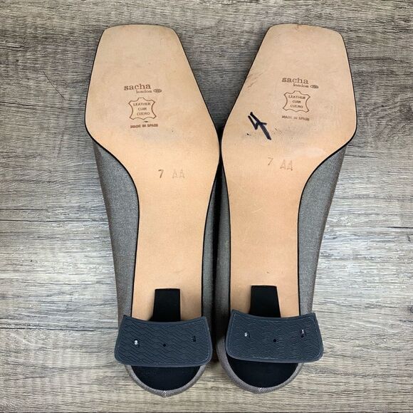 Sacha London Square Toe pumps~Size 7AA~Pewter - Picture 8 of 10